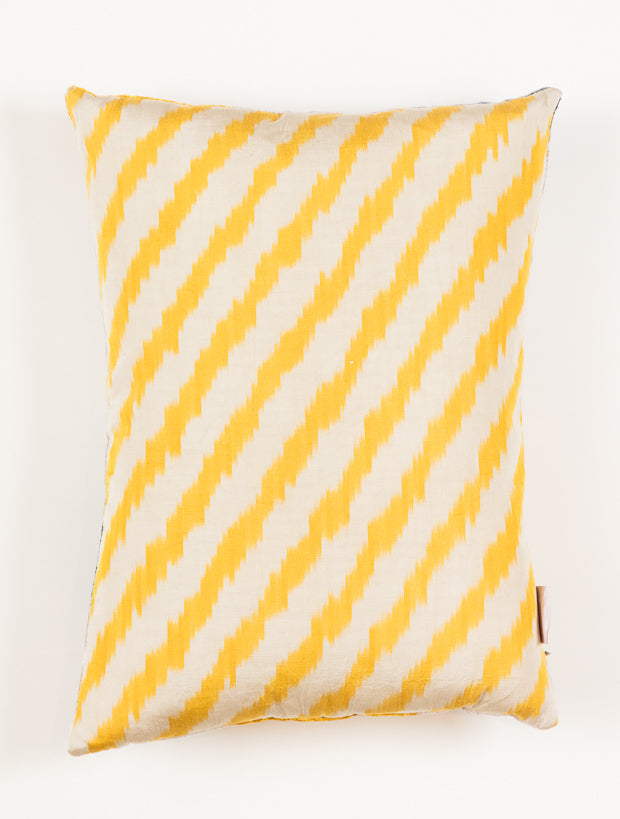 Velvet Ikat Cushion Cover – V80001