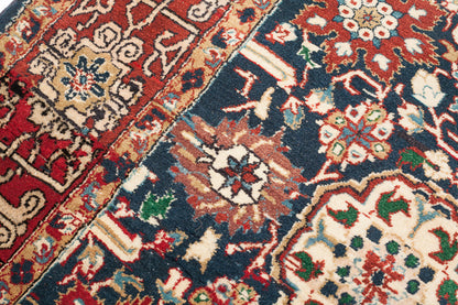 Hereke Rug – C28007