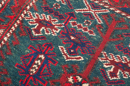 Antique Rug – C28073