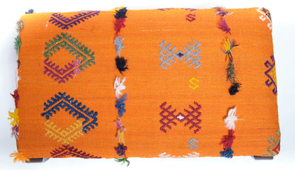 Kilim Ottoman Chair – P40007