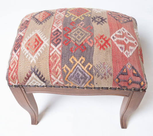 Kilim Ottoman Chair – P50033