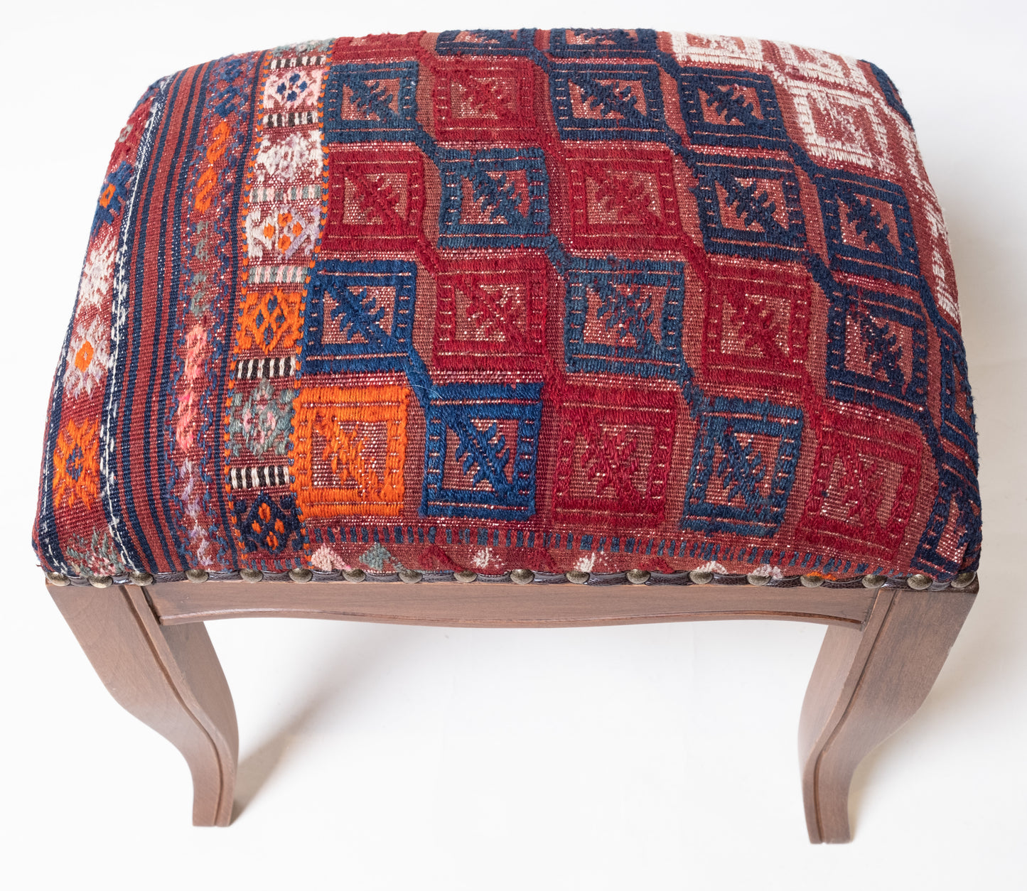 Kilim Ottoman Chair – P50035