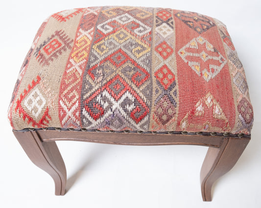 Kilim Ottoman Chair – P50039