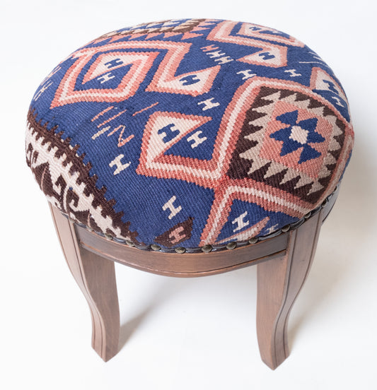 Kilim Ottoman Chair – P50040