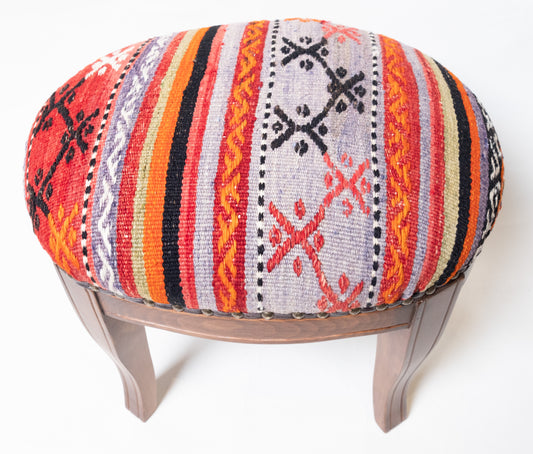 Kilim Ottoman Chair – P50041