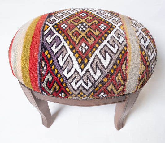 Kilim Ottoman Chair – P50051