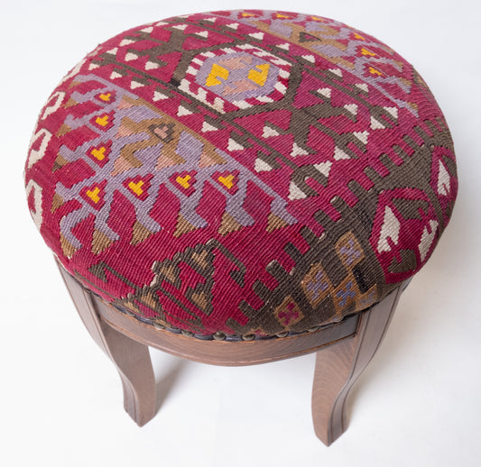 Kilim Ottoman Chair – P50053