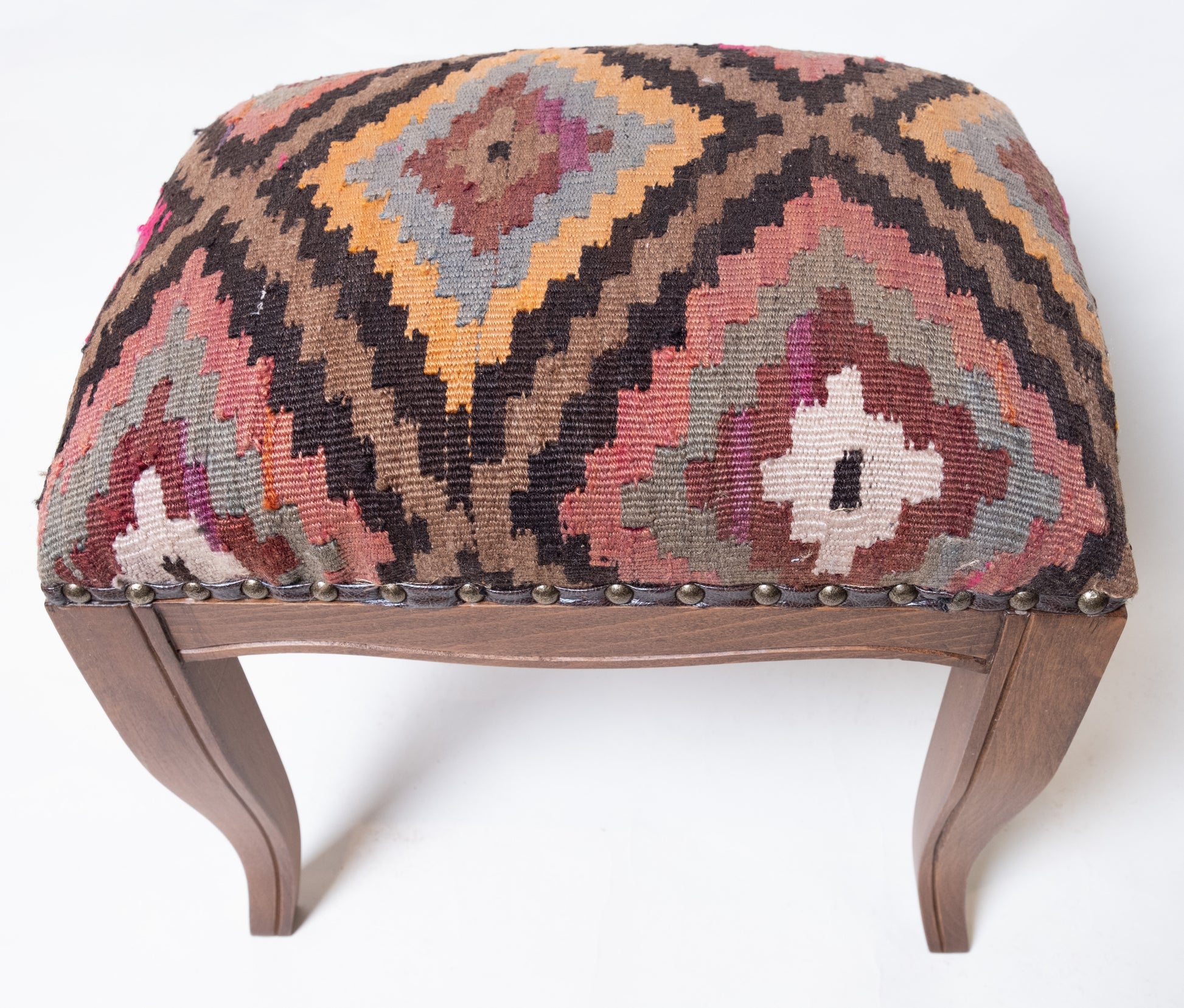 Kilim Ottoman Chair – P50054