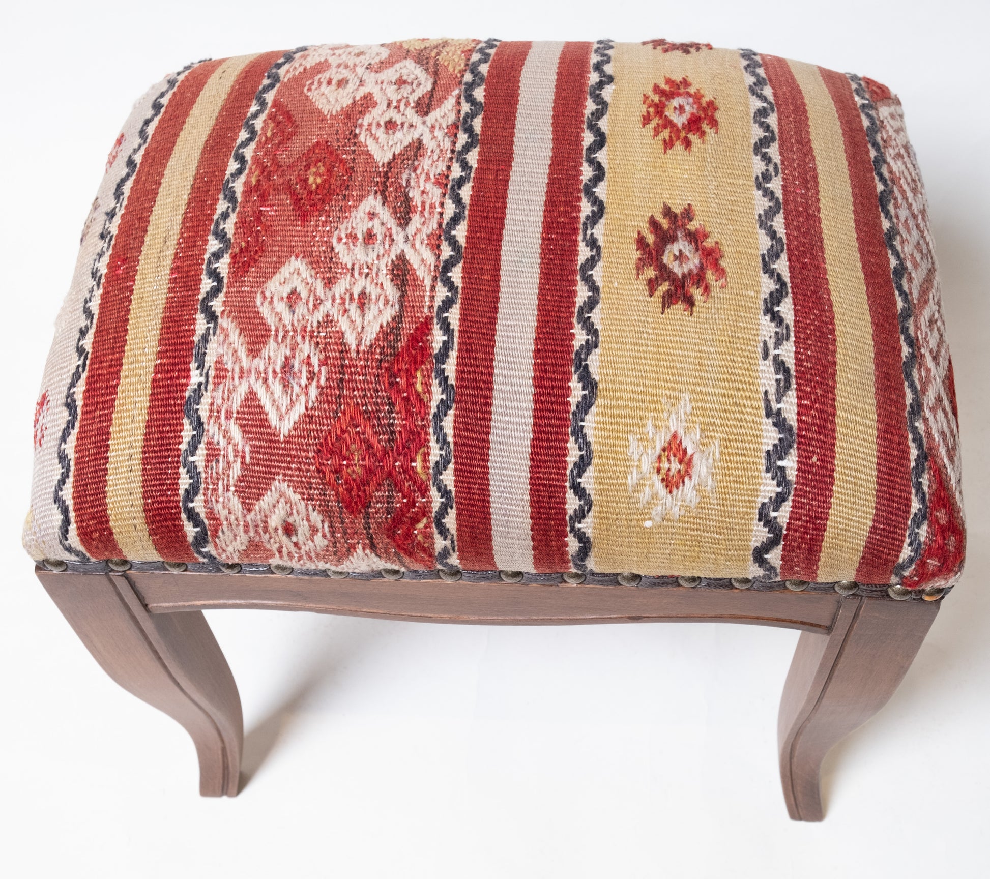 Kilim Ottoman Chair – P50065