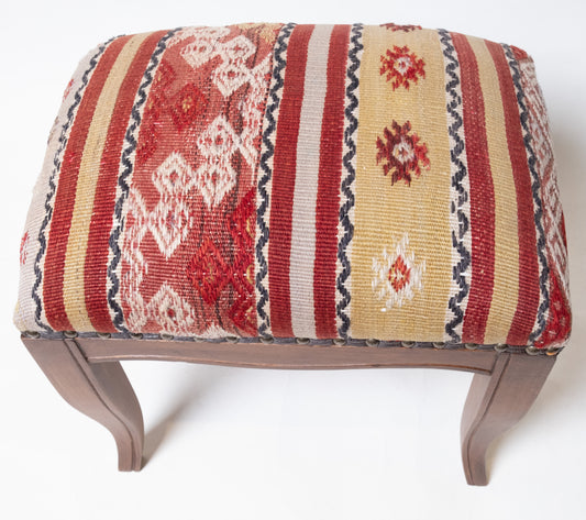 Kilim Ottoman Chair – P50065