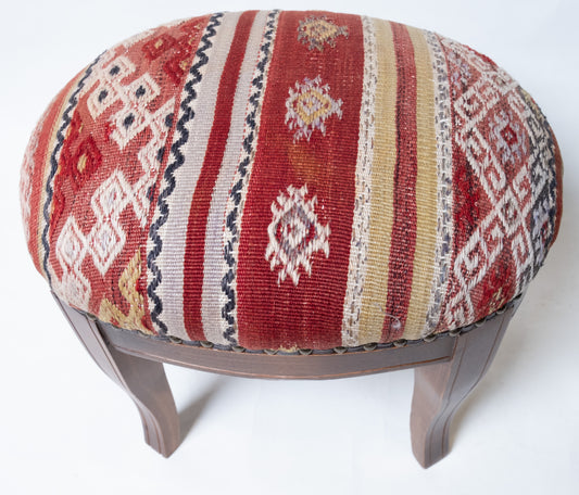 Kilim Ottoman Chair – P50067
