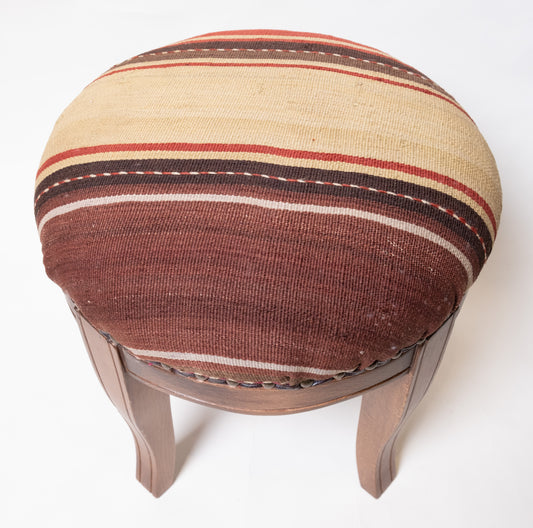 Kilim Ottoman Chair – P50072