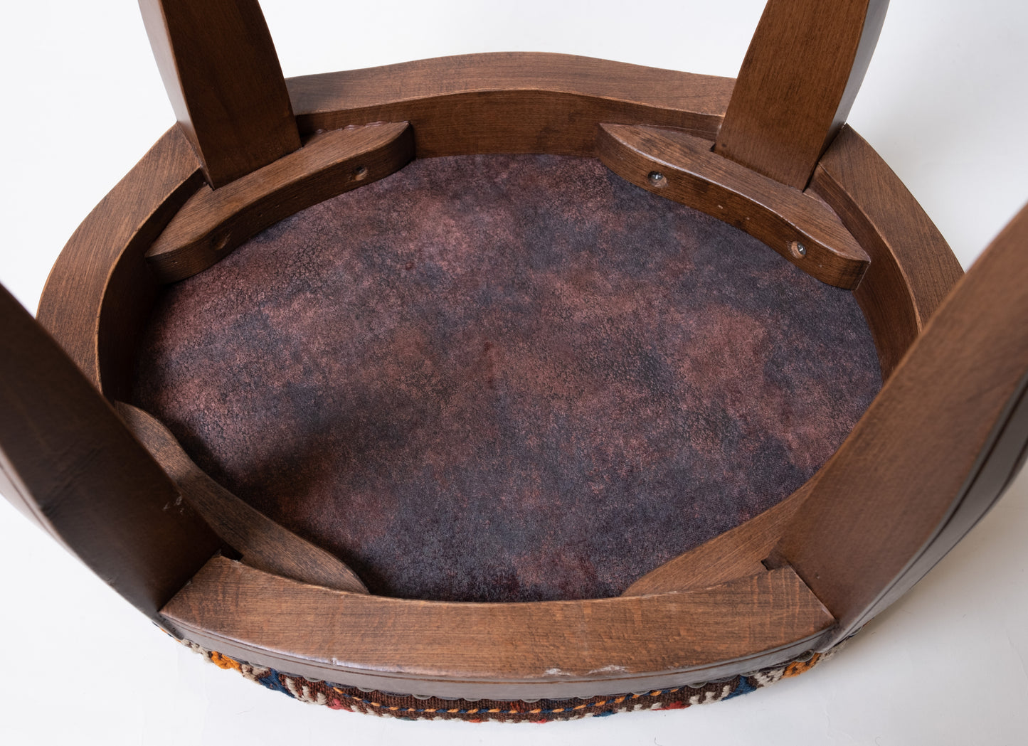 Kilim Ottoman Chair – P50077