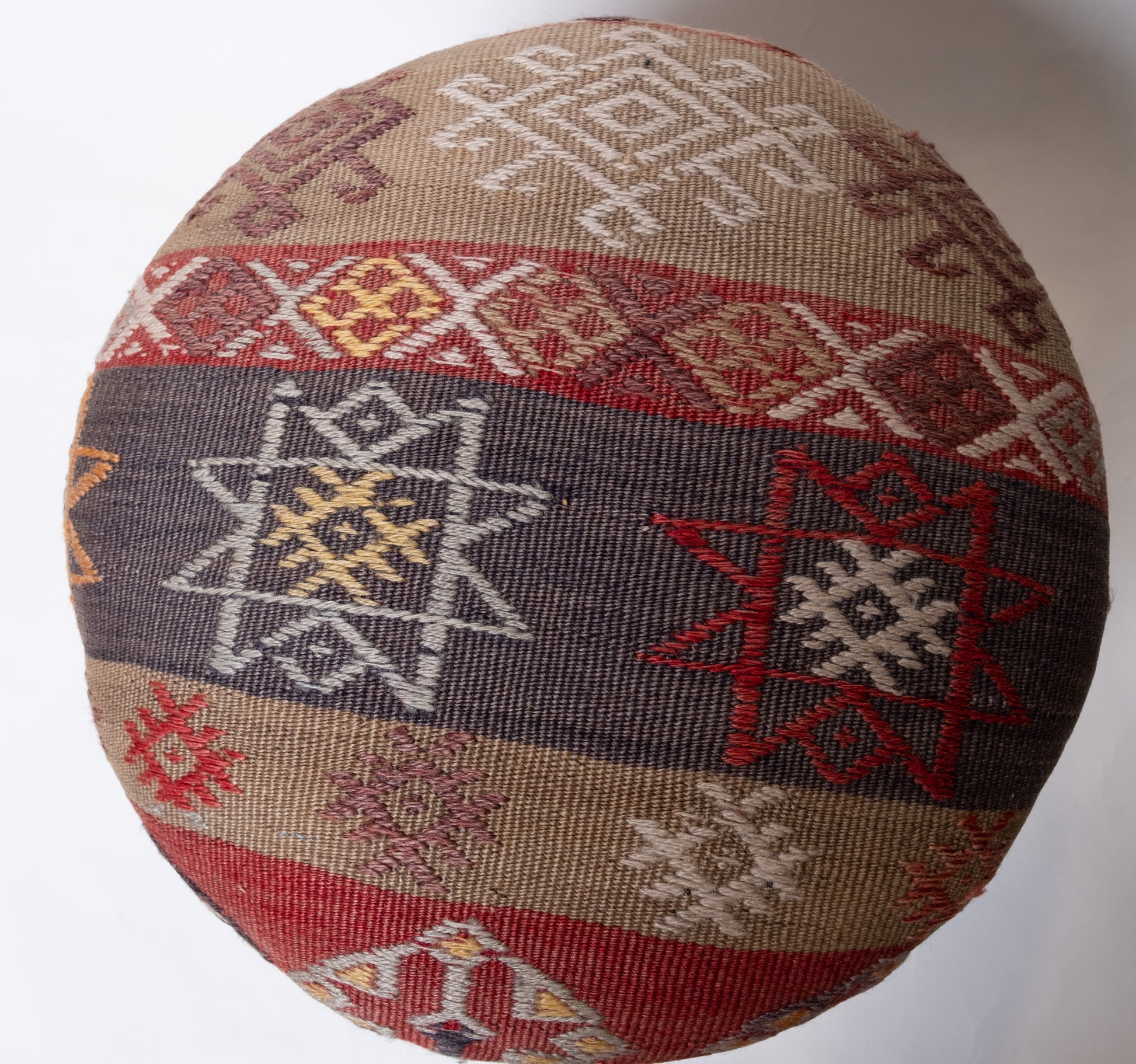 Kilim Ottoman Chair – P50079