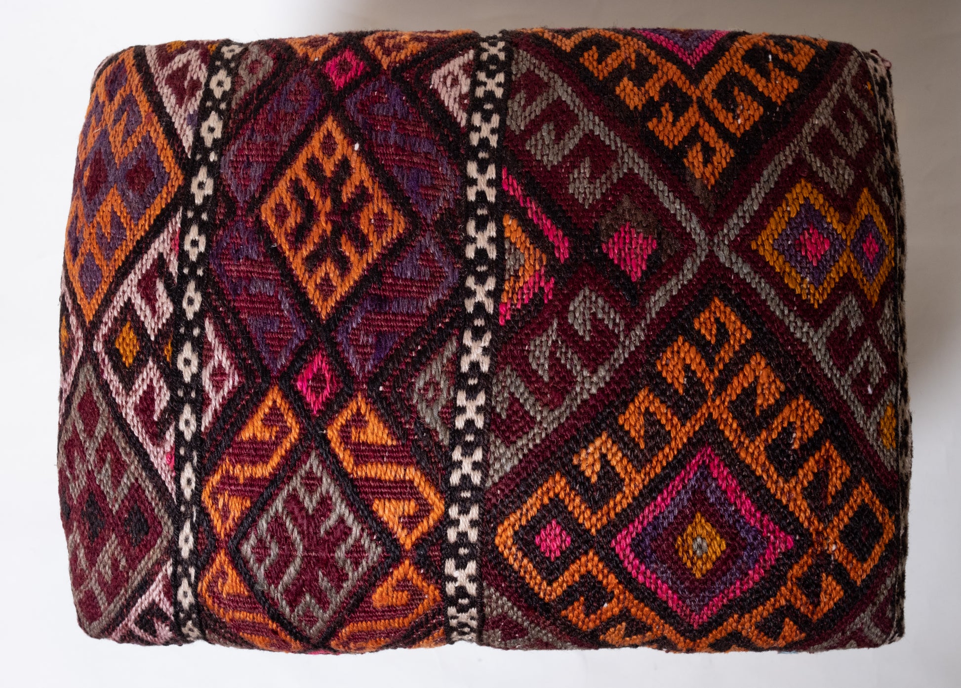 Kilim Ottoman Chair – P50090