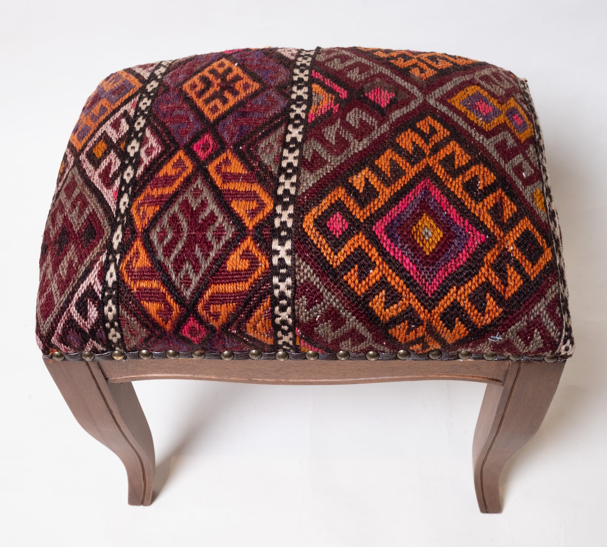 Kilim Ottoman Chair – P50090