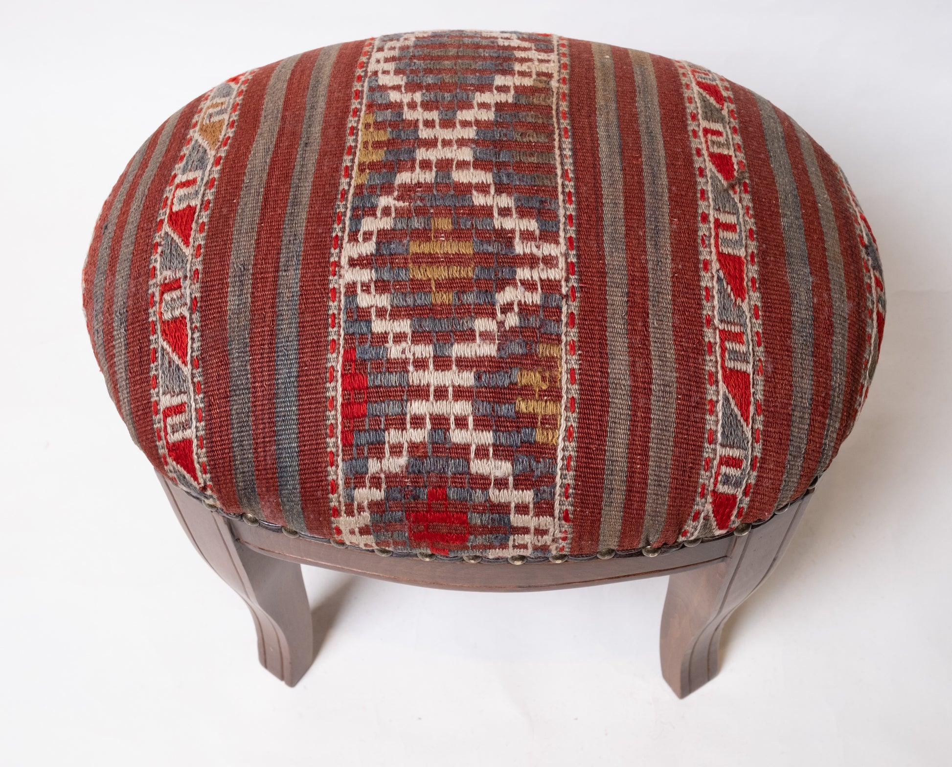 Kilim Ottoman Chair – P50095
