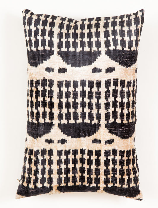 Velvet Ikat Cushion Cover – V80072