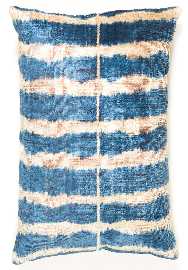 Velvet Ikat Cushion Cover – V80113