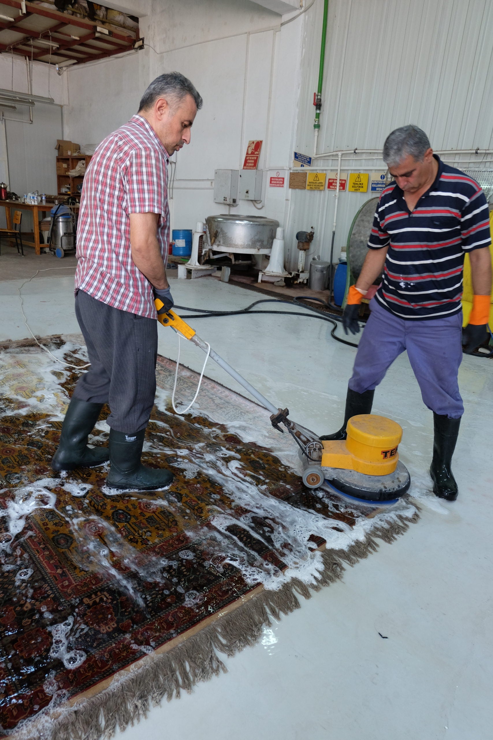 Washing Kurdish carpet