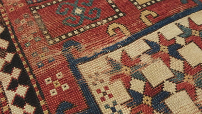 Kazak Rug – C27057