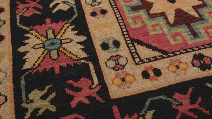 Memling Gul Kazak Rug
