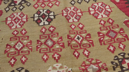 Gomurgen Antique Kilim