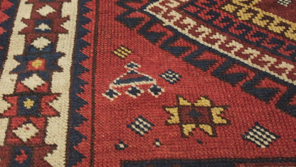 Antique Anatolian Rug – C23102
