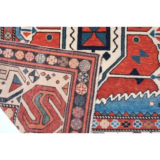 Shirvan Rug with Hexagon Columns