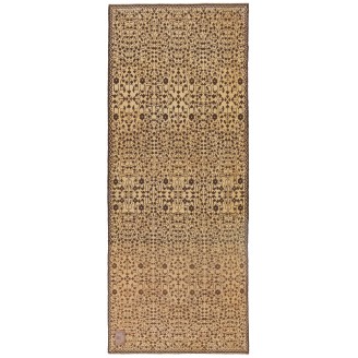 Mamluk Modern Rug with Leaf Lattice Design