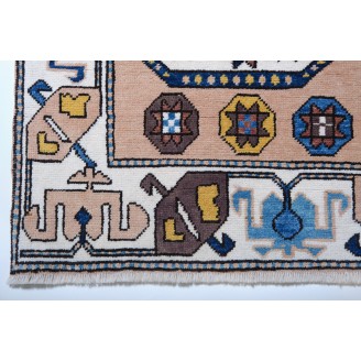 Village Rug with Medallion