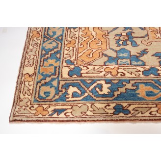 Star Ushak Carpet