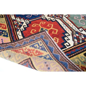 Memling Gul Kazak Rug