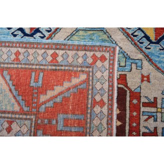 Lori-Pambak Kazak Rug