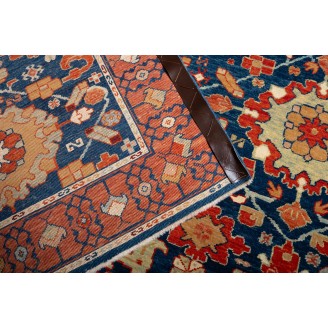 Palmettes and Flowers Lattice Rug