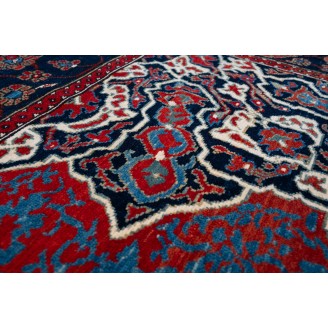 Medallion Ushak Carpet