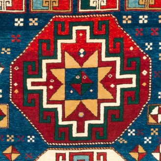 Memling Gul Kazak Rug