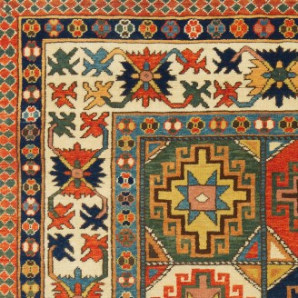 Memling Gul Kazak Rug