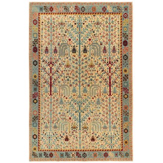 Bid Majnum on White Field Rug