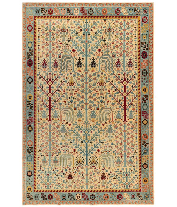 Bid Majnum on White Field Rug Bid Majnum on White Field Rug