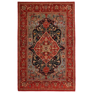 Heriz Medallion Rug with Pear Design