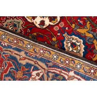 Isfahan Carpet – New Julfa Design – Thyssen-Bornemisza Collection Isfahan Carpet – New Julfa Design – Thyssen-Bornemisza Collection