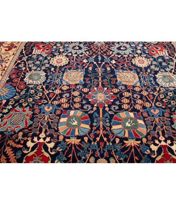 Safavid Kirman Vase-Technique Carpet Safavid Kirman Vase-Technique Carpet