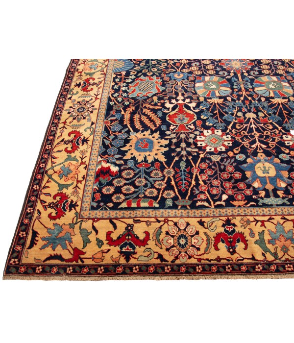 Safavid Kirman Vase-Technique Carpet Safavid Kirman Vase-Technique Carpet