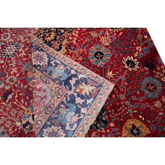 Kerman Vase Carpet from William Morris Collection - V&A Museum