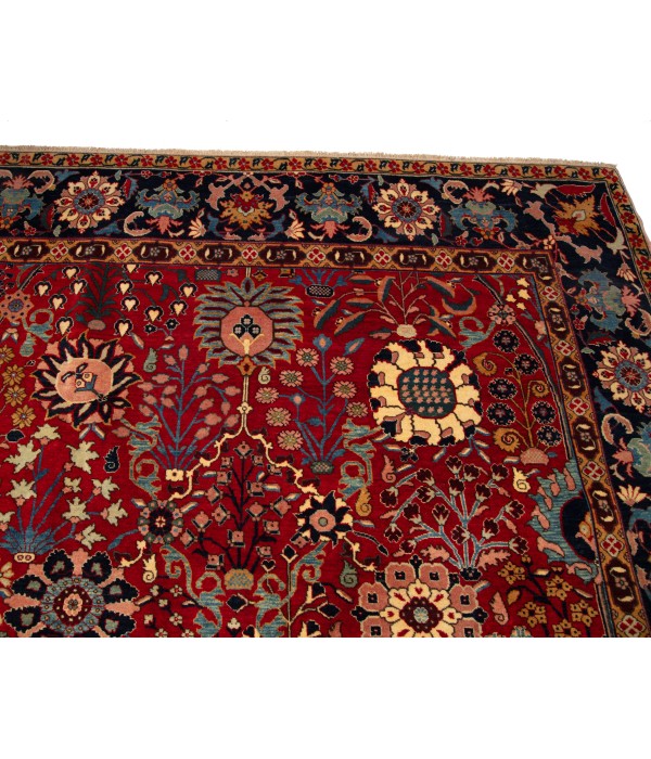 Kerman Vase Carpet from William Morris Collection - V&A Museum Kerman Vase Carpet from William Morris Collection - V&A Museum