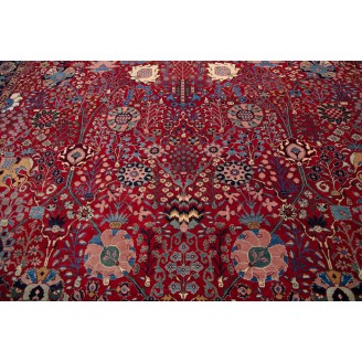 Kerman Vase Carpet from William Morris Collection - V&A Museum