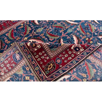 Kerman Vase Carpet from Alice de Rothschild Collection Kerman Vase Carpet from Alice de Rothschild Collection
