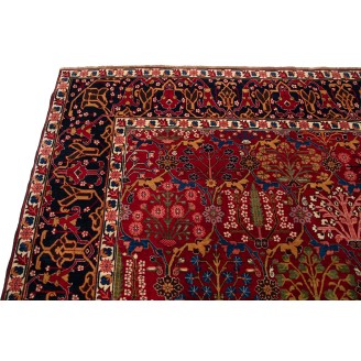 Safavid Kirman Vase-Technique Carpet Safavid Kirman Vase-Technique Carpet