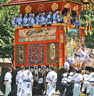 Kanko Hoko carpet detail